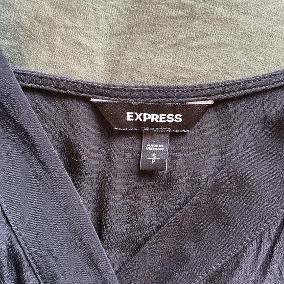 Black romper - Picture 2 of 3